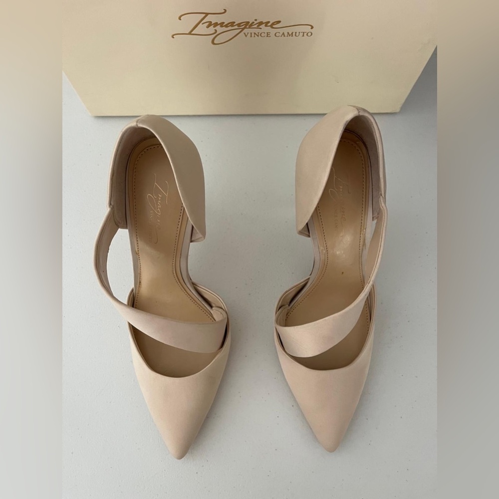 NEW Vince Camuto Imagine OYA Pump Light Sand semi matte satin size 6.5